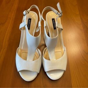 Alex Marie Giaddah women’s sandals - size 6